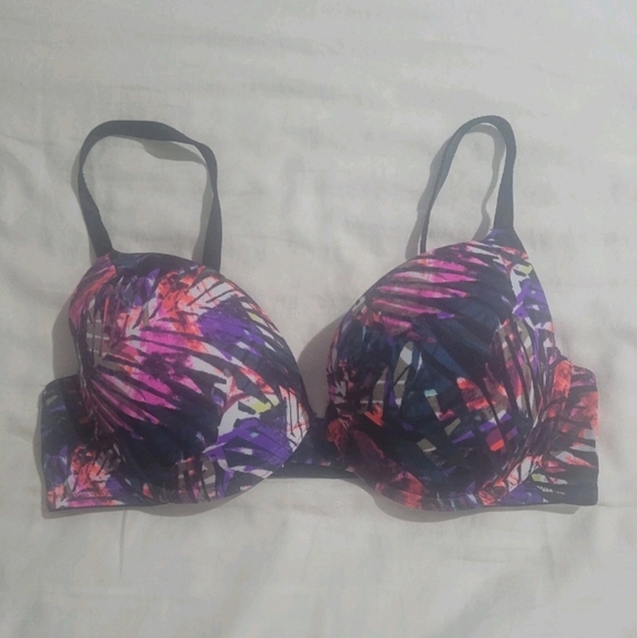 PINK Victoria's Secret Other - PINK Victoria's Secret Vibrant Print Bra